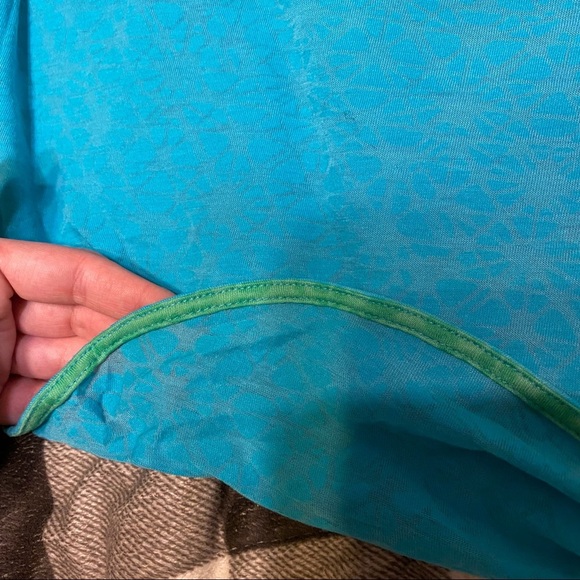 Oakley reversible tank top - Picture 5 of 6